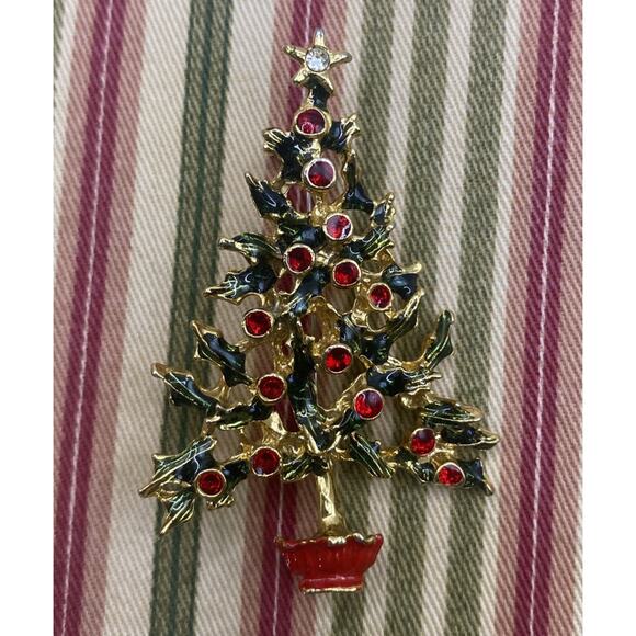 Vintage Christmas Tree Brooch Pin, Gold Color With Red And Clear Crystals - Picture 2 of 3